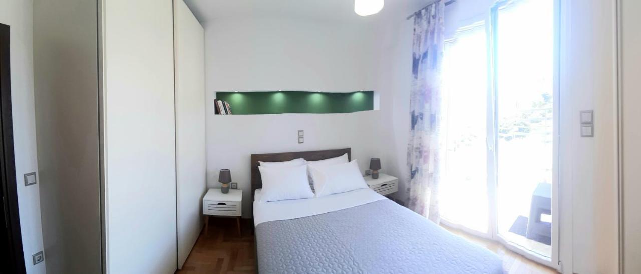 King George Sqr Apt Kalamata Bagian luar foto