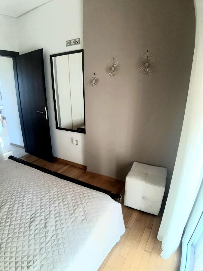 King George Sqr Apt Kalamata Bagian luar foto