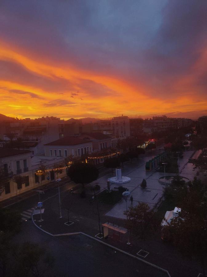 King George Sqr Apt Kalamata Bagian luar foto